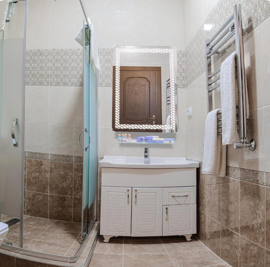 Usman Hotel Самарканд Екстериор снимка