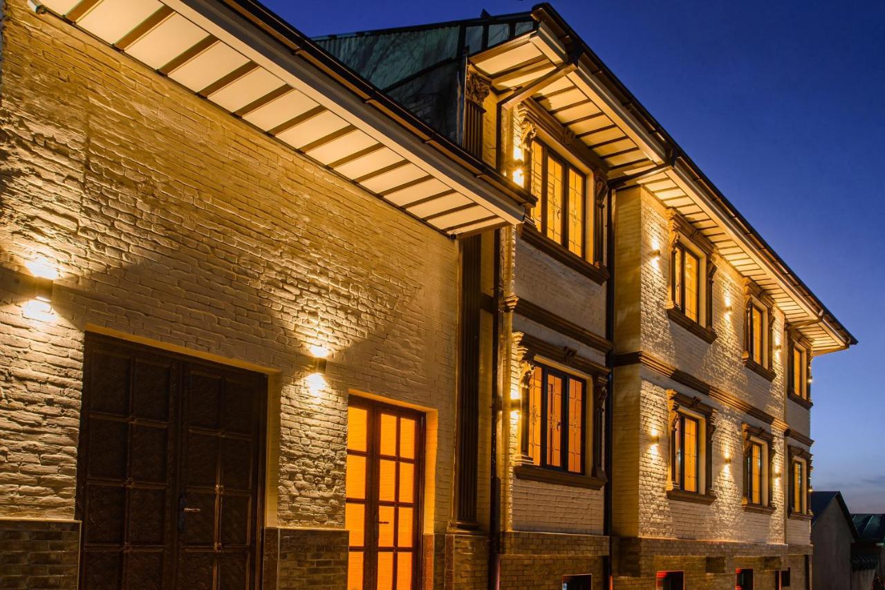 Usman Hotel Самарканд Екстериор снимка