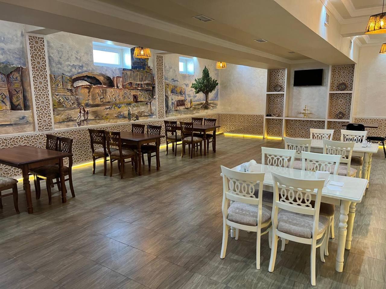 Usman Hotel Самарканд Екстериор снимка